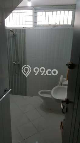 Rumah Mewah LB 240m2 Siap Huni Desain Elegan di BSD Eminent, Tangerang Rumah Mewah LB 240m2 Siap Huni Desain Elegan di BSD Eminent, Tangerang