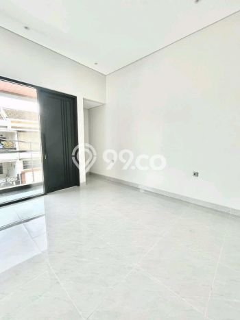 Rumah Elit Modern Siap Huni di BSD Griya Loka Tangerang Rumah Elit Modern Siap Huni di BSD Griya Loka Tangerang