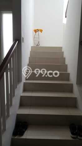 Rumah Mewah LB 240m2 Siap Huni Desain Elegan di BSD Eminent, Tangerang Rumah Mewah LB 240m2 Siap Huni Desain Elegan di BSD Eminent, Tangerang