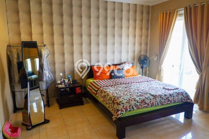 Rumah Elit Modern Tanpa Renovasi di BSD The Green Tangerang Rumah Elit Modern Tanpa Renovasi di BSD The Green Tangerang