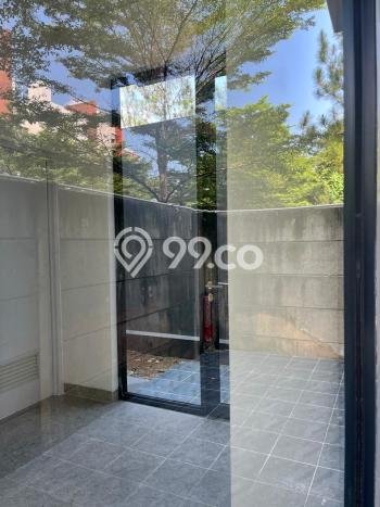 Disewakan Ruko komersial di BSD luas bangunan 110m2 Disewakan Ruko komersial di BSD luas bangunan 110m2