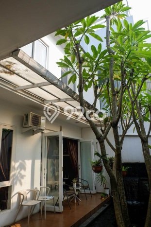 Rumah Elit Modern Tanpa Renovasi di BSD The Green Tangerang Rumah Elit Modern Tanpa Renovasi di BSD The Green Tangerang