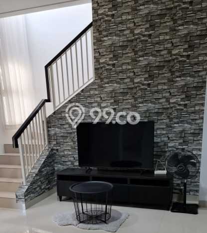 Rumah Luas Asri 4 KT Siap Huni di BSD Tangerang Rumah Luas Asri 4 KT Siap Huni di BSD Tangerang