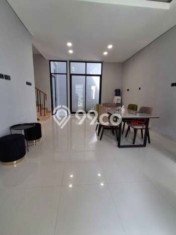 Rumah Strategis Modern Lb 135m2 di Depok, Sleman Rumah Strategis Modern Lb 135m2 di Depok, Sleman