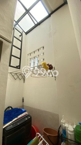 Rumah Modern 2 KT di BSD Tangerang Unfurnished Rumah Modern 2 KT di BSD Tangerang Unfurnished
