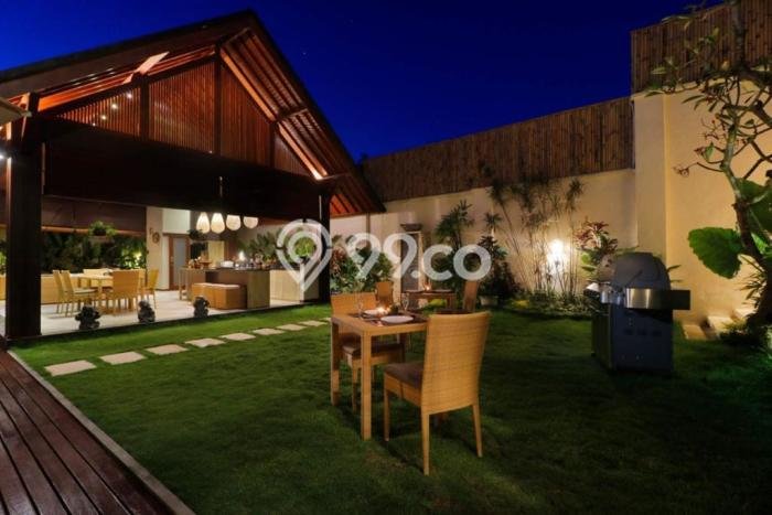 HARGA TERBAIK! Vila Kawasan , Area 800m2m², Lingkungan Elite dengan keamanan terjaga HARGA TERBAIK! Vila Kawasan , Area 800m2m², Lingkungan Elite dengan keamanan terjaga