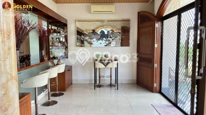 Rumah Elit Modern Siap Huni di Pluit Jakarta Utara Rumah Elit Modern Siap Huni di Pluit Jakarta Utara
