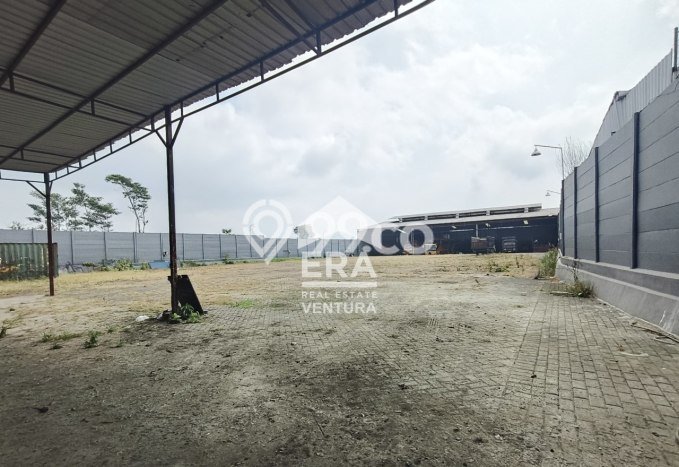 Area Strategis! Disewakan Gudang Lokasi Kedungkandang, Malang Cocok untuk Bisnis Area Strategis! Disewakan Gudang Lokasi Kedungkandang, Malang Cocok untuk Bisnis