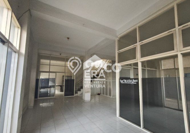 Area Strategis! Disewakan Gudang Lokasi Kedungkandang, Malang Cocok untuk Bisnis Area Strategis! Disewakan Gudang Lokasi Kedungkandang, Malang Cocok untuk Bisnis
