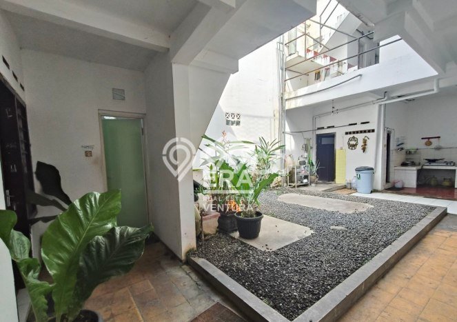 Rumah Kost untuk Dijual di Dinoyo Punya 23 Kamar Rumah Kost untuk Dijual di Dinoyo Punya 23 Kamar