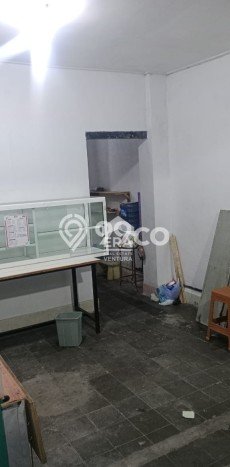 Ruko untuk Disewa di Pusat Malang Luas Bangunan 54m2 Ruko untuk Disewa di Pusat Malang Luas Bangunan 54m2