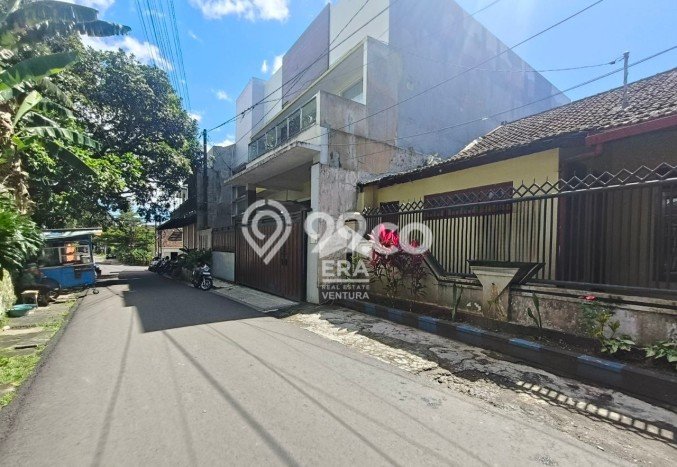 Jual Rumah Modern 6 KT di Malang Kota, Malang Jual Rumah Modern 6 KT di Malang Kota, Malang