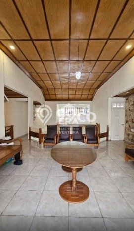 Ready to Use! Luxury House LT 589m2 Desain Elegan di Soekarno Hatta Ready to Use! Luxury House LT 589m2 Desain Elegan di Soekarno Hatta