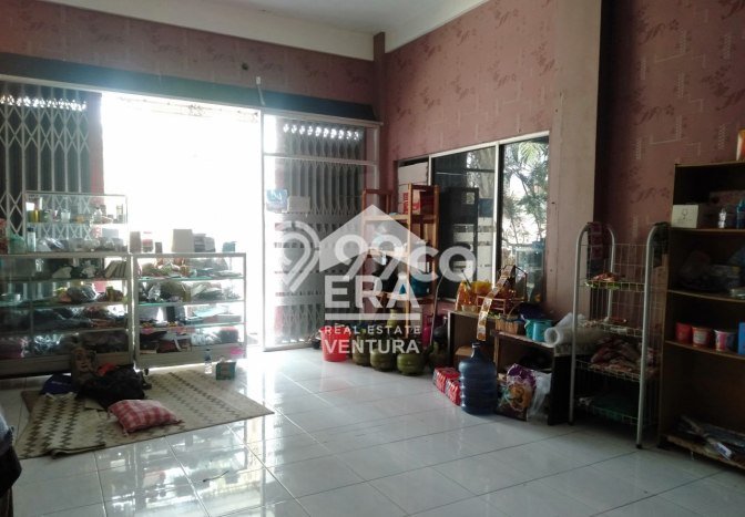 Ruko Bagus Dijual LB 101m2 Lokasi Strategis Malang Area Cocok untuk Berbisnis Ruko Bagus Dijual LB 101m2 Lokasi Strategis Malang Area Cocok untuk Berbisnis