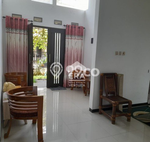Rumah Modern Cantik 3 KT Bisa Langsung Pindah di Karangploso Rumah Modern Cantik 3 KT Bisa Langsung Pindah di Karangploso