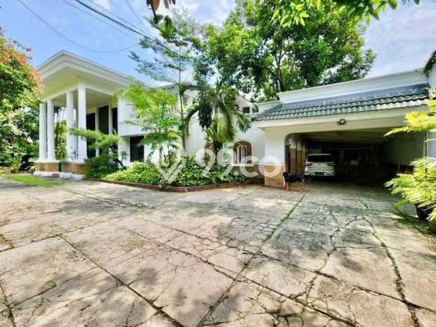 Rumah Eksklusif Siap Huni LT 1042m2 di Pasar Minggu, Jakarta Selatan Rumah Eksklusif Siap Huni LT 1042m2 di Pasar Minggu, Jakarta Selatan