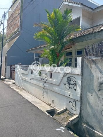 Jual Rumah Luas Megah Dengan View Cantik di Cideng, Jakarta Pusat Jual Rumah Luas Megah Dengan View Cantik di Cideng, Jakarta Pusat