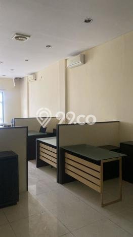 Ruko Dijual di Jakarta Selatan LT 134m2 & LB 325m2 Lokasi Terbaik! Ruko Dijual di Jakarta Selatan LT 134m2 & LB 325m2 Lokasi Terbaik!