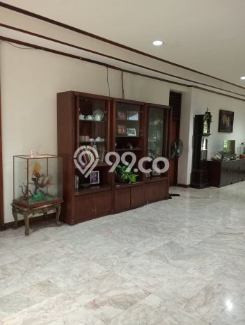 Siap Huni Rumah Mewah 5 Kamar di Menteng Dekat ke Mana Saja Siap Huni Rumah Mewah 5 Kamar di Menteng Dekat ke Mana Saja