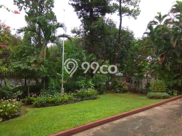Rumah Eksklusif Siap Huni LT 1042m2 di Pasar Minggu, Jakarta Selatan Rumah Eksklusif Siap Huni LT 1042m2 di Pasar Minggu, Jakarta Selatan