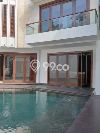 Dijual Rumah Luas Elegan Dengan View Cantik di Pondok Indah, Jakarta Selatan Dijual Rumah Luas Elegan Dengan View Cantik di Pondok Indah, Jakarta Selatan