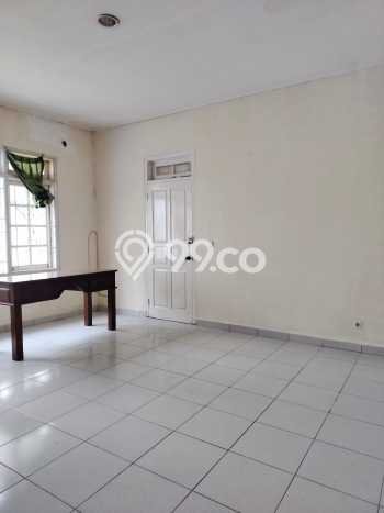 Rumah Disewakan Jakarta Selatan LT 1000m2 LB 700m2 Area Kemang Rumah Disewakan Jakarta Selatan LT 1000m2 LB 700m2 Area Kemang