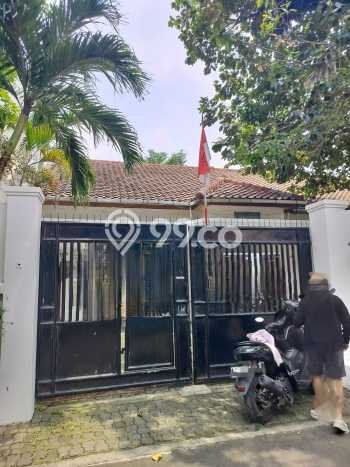 Rumah Disewakan Jakarta Selatan LT 1000m2 LB 700m2 Area Kemang Rumah Disewakan Jakarta Selatan LT 1000m2 LB 700m2 Area Kemang