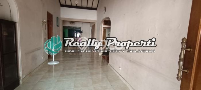 Rumah Elit Modern Tanpa Renovasi di Jatiwaringin Bekasi Rumah Elit Modern Tanpa Renovasi di Jatiwaringin Bekasi