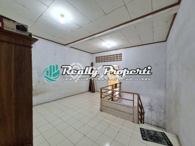 Unit Ruko Dijual di Bekasi LT 93m2 & LB 150m2 Unit Ruko Dijual di Bekasi LT 93m2 & LB 150m2
