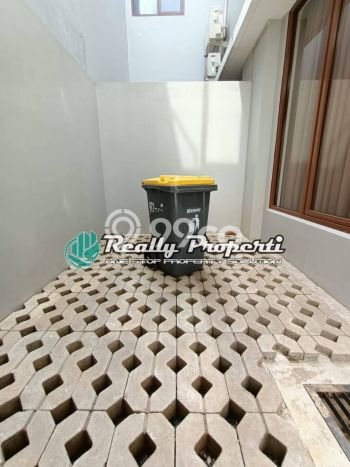 Rumah sewa siap pakai 3 KT di Jatiwarna, Bekasi Rumah sewa siap pakai 3 KT di Jatiwarna, Bekasi