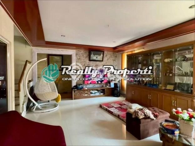 Rumah Minimalis LB/LT 200m2/190m2 Dijual Area Jatiwarna, Bekasi Rumah Minimalis LB/LT 200m2/190m2 Dijual Area Jatiwarna, Bekasi