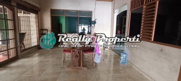 Rumah Elit Modern Tanpa Renovasi di Jatiwaringin Bekasi Rumah Elit Modern Tanpa Renovasi di Jatiwaringin Bekasi