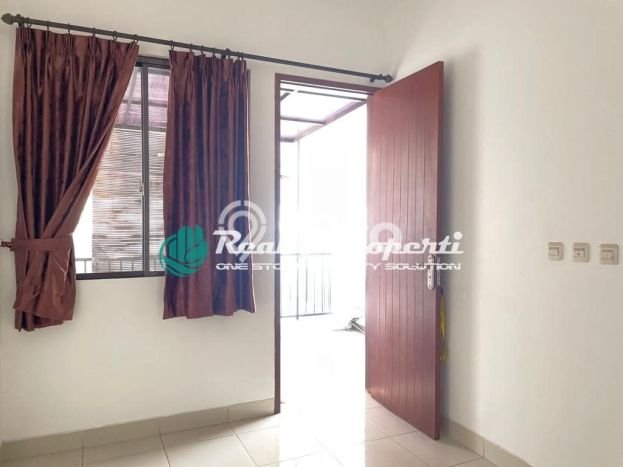 Ready to Use! Luxury House LT 140m2 Desain Elegan di Bambu Apus Ready to Use! Luxury House LT 140m2 Desain Elegan di Bambu Apus