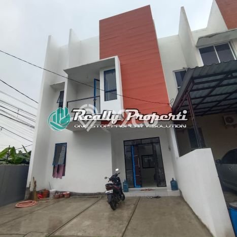 Disewakan! Rumah 5 Kamar Tidur &
5 Kamar Mandi di Jatibening, Bekasi Disewakan! Rumah 5 Kamar Tidur &
5 Kamar Mandi di Jatibening, Bekasi