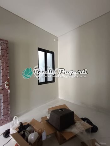 Jual Rumah Eksklusif 3 KT di Bambu Apus, Jakarta Timur Jual Rumah Eksklusif 3 KT di Bambu Apus, Jakarta Timur