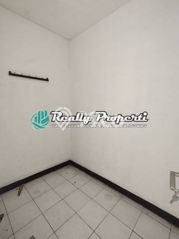 Sewa Rumah Harga Terjangkau di Cikunir Bekasi Punya 4 Kamar Tidur Sewa Rumah Harga Terjangkau di Cikunir Bekasi Punya 4 Kamar Tidur