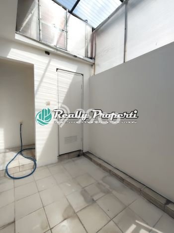 Jual Rumah Modern 4 KT di Pondok Kelapa, Jakarta Timur Jual Rumah Modern 4 KT di Pondok Kelapa, Jakarta Timur