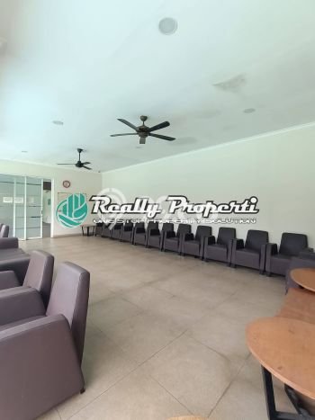 Hunian Elit LB 200m2 Siap Pakai Desain Elegan di Bambu Apus, Jakarta Timur Hunian Elit LB 200m2 Siap Pakai Desain Elegan di Bambu Apus, Jakarta Timur