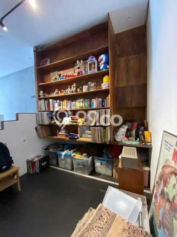 Dijual Rumah Luas Elegan Dengan View Eksklusif di Kayu Putih, Jakarta Timur Dijual Rumah Luas Elegan Dengan View Eksklusif di Kayu Putih, Jakarta Timur
