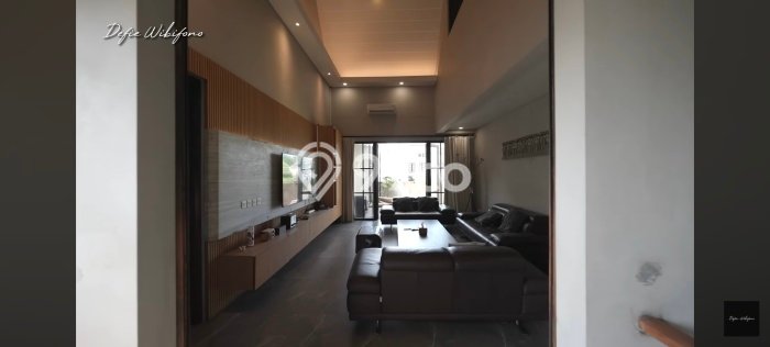 Jual Rumah Mewah Megah Dengan View Cantik di Gading Serpong, Tangerang Jual Rumah Mewah Megah Dengan View Cantik di Gading Serpong, Tangerang