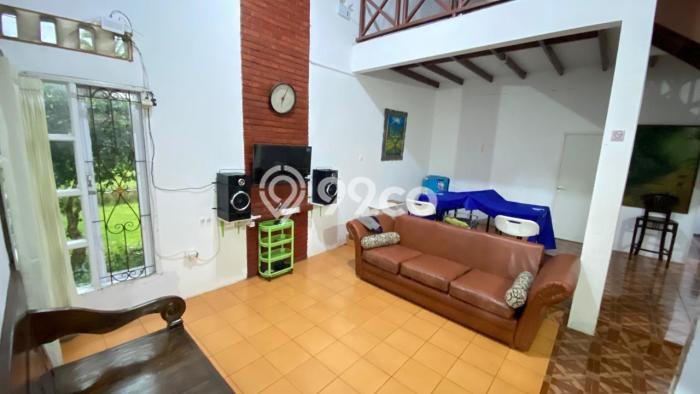 KESEMPATAN EMAS! Vila di Cisarua, Dimensi 2370m2m², Lokasi Elite dengan keamanan terjamin KESEMPATAN EMAS! Vila di Cisarua, Dimensi 2370m2m², Lokasi Elite dengan keamanan terjamin