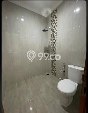 Ready to Use! Premium House LT 102m2 Desain Modern di Cipinang Ready to Use! Premium House LT 102m2 Desain Modern di Cipinang