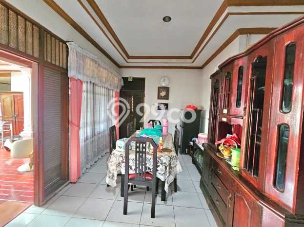 Dijual Rumah Premium dengan Fasilitas Sekitar Lengkap di Cinere, Depok Dijual Rumah Premium dengan Fasilitas Sekitar Lengkap di Cinere, Depok