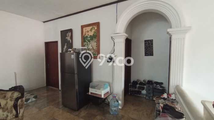 Rumah Luxury Modern Tanpa Renovasi di Bendungan Hilir Jakarta Pusat Rumah Luxury Modern Tanpa Renovasi di Bendungan Hilir Jakarta Pusat