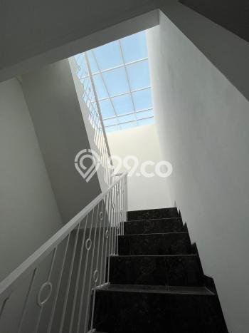 For Sale Rumah Mewah Exclusive di Kelapa Gading, Jakarta Utara For Sale Rumah Mewah Exclusive di Kelapa Gading, Jakarta Utara
