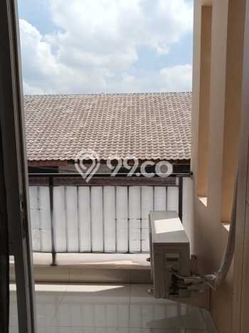 Rumah Modern 4 KT di Duri Kepa Jakarta Barat Semi Furnished Rumah Modern 4 KT di Duri Kepa Jakarta Barat Semi Furnished