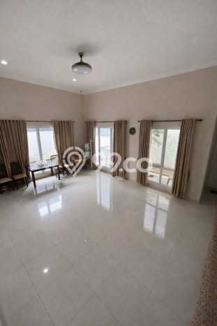 Ready to Use! Premium House LT 324m2 Desain Modern di Grand Wisata Ready to Use! Premium House LT 324m2 Desain Modern di Grand Wisata
