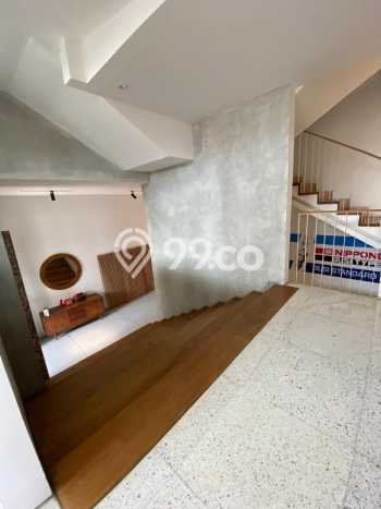 Dijual Rumah Luas Elegan Dengan View Eksklusif di Kayu Putih, Jakarta Timur Dijual Rumah Luas Elegan Dengan View Eksklusif di Kayu Putih, Jakarta Timur