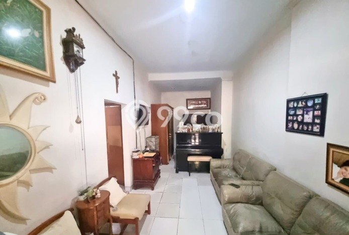 For Sale Hunian Rumah Nyaman 5 Kamar di Rawamangun, Jakarta Timur For Sale Hunian Rumah Nyaman 5 Kamar di Rawamangun, Jakarta Timur