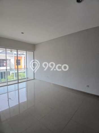 Lokasi strategis! Rumah siap huni dikontrakkan di Kelapa Gading LB 142m2 Lokasi strategis! Rumah siap huni dikontrakkan di Kelapa Gading LB 142m2